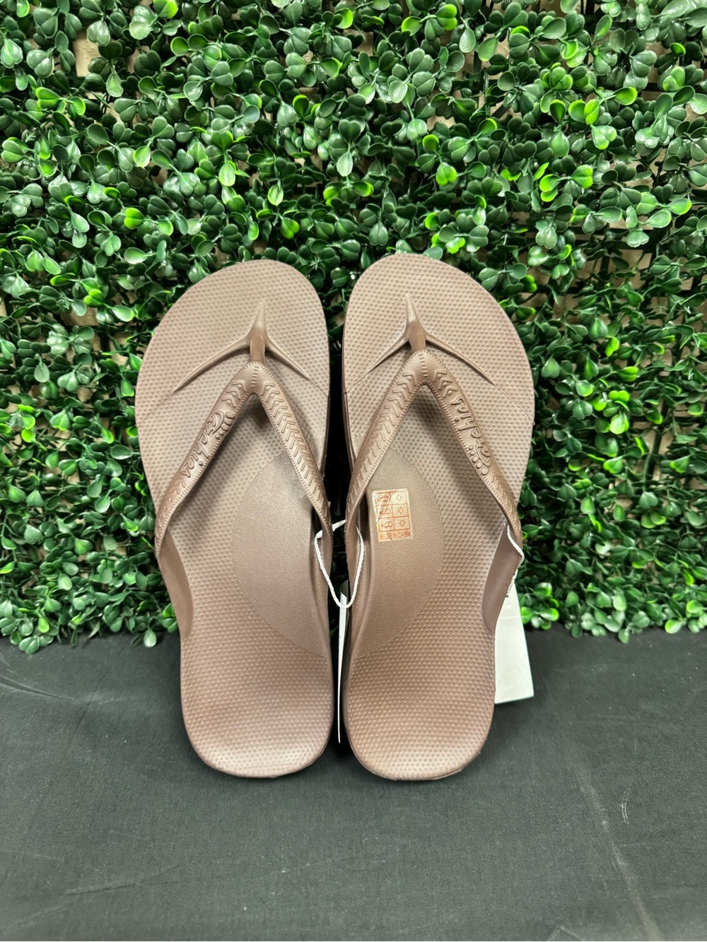 Archies Arch Support Flip Flops - Men’s 7/Women’s 8